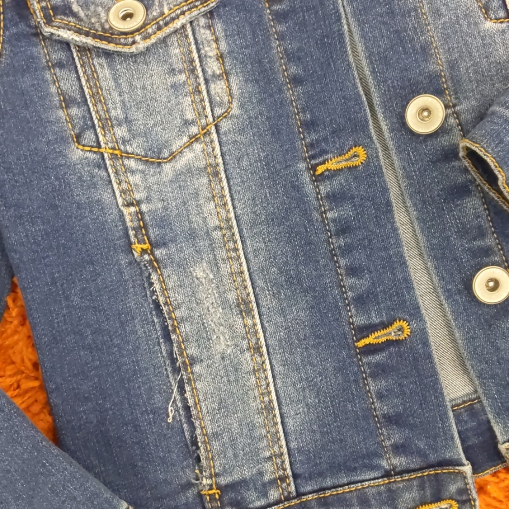 Jean jacket - Picture 3 of 4